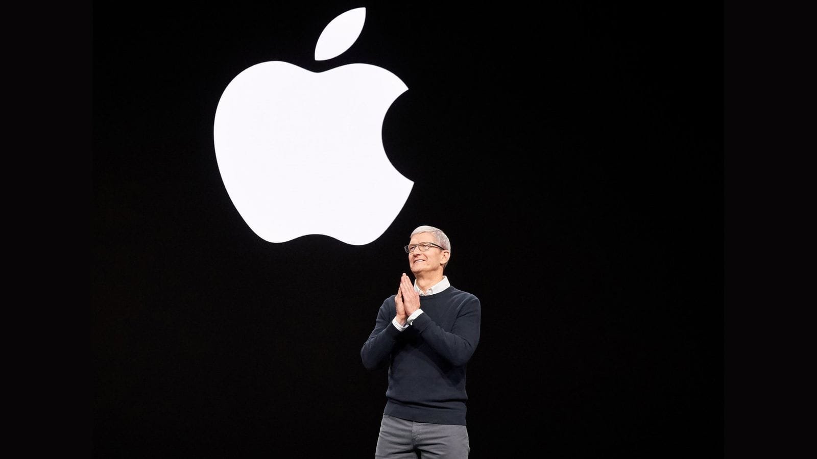 Tim Cook largohet nga drejtimi i Apple pas 15 vitesh